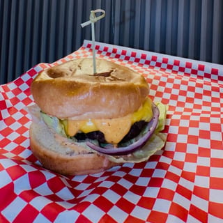 Mega Deluxe Burger